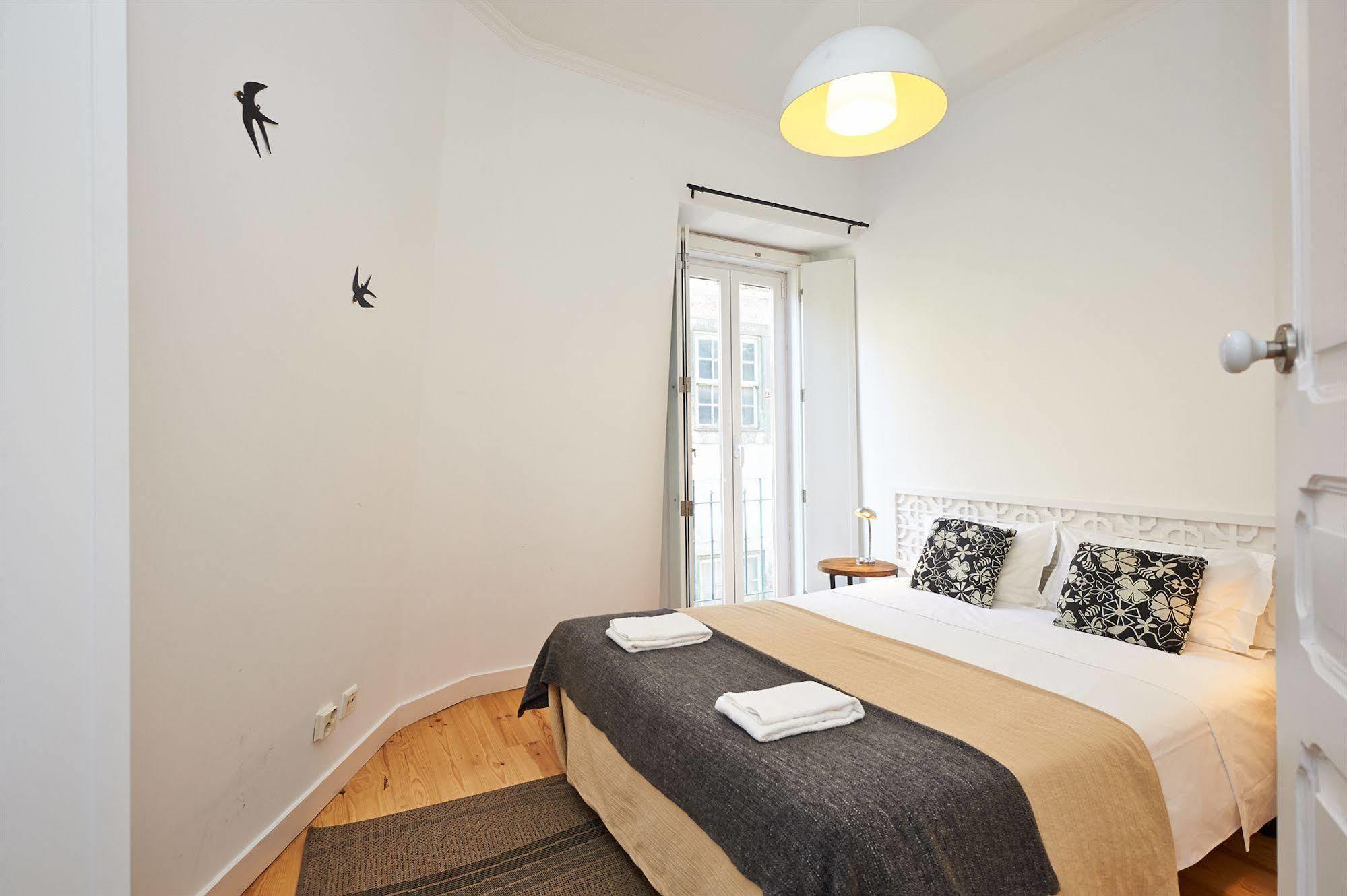 Hello Lisbon Santos Design Apartments Exterior foto